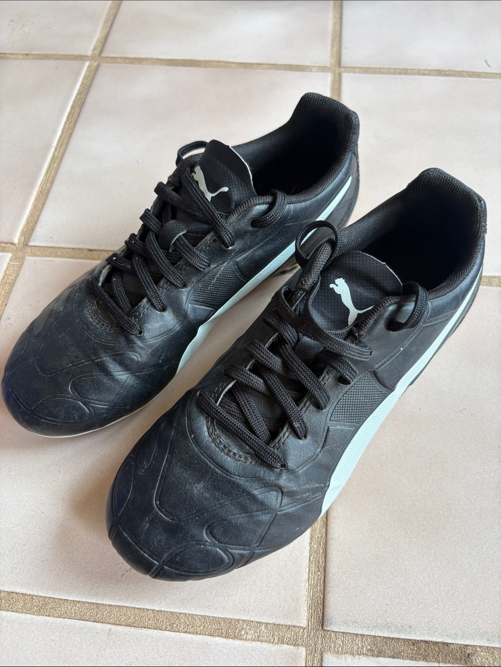 Puma Kids Black Soccer Cleats